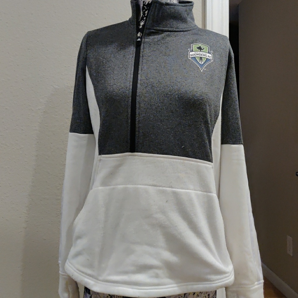 Seattle Sounders pull over